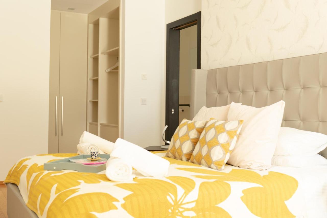 Luxurious 2 Bedroom Townhouse In Sierra Blanca Marbella Exterior foto